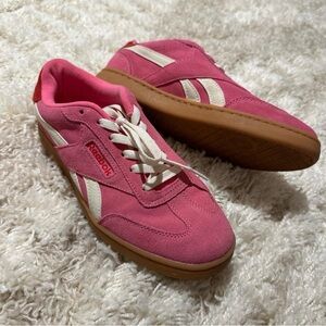 Reebok smash edge sneakers